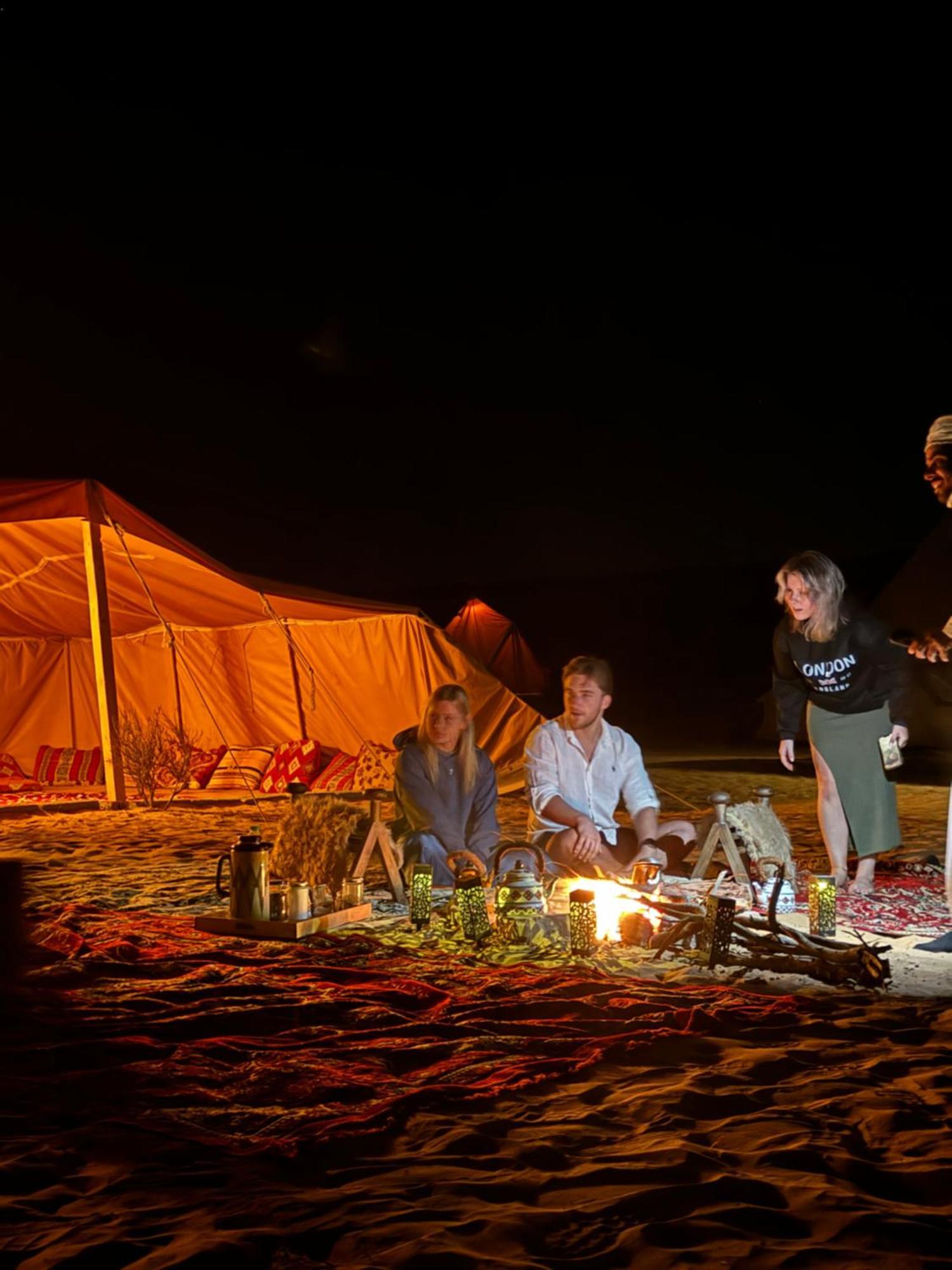 Desert Diamond Private New Camp Badīyah エクステリア 写真